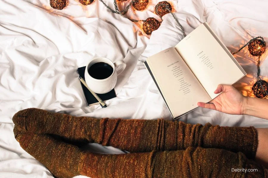 20 Cozy Ways to Romanticize Your Life in Fall